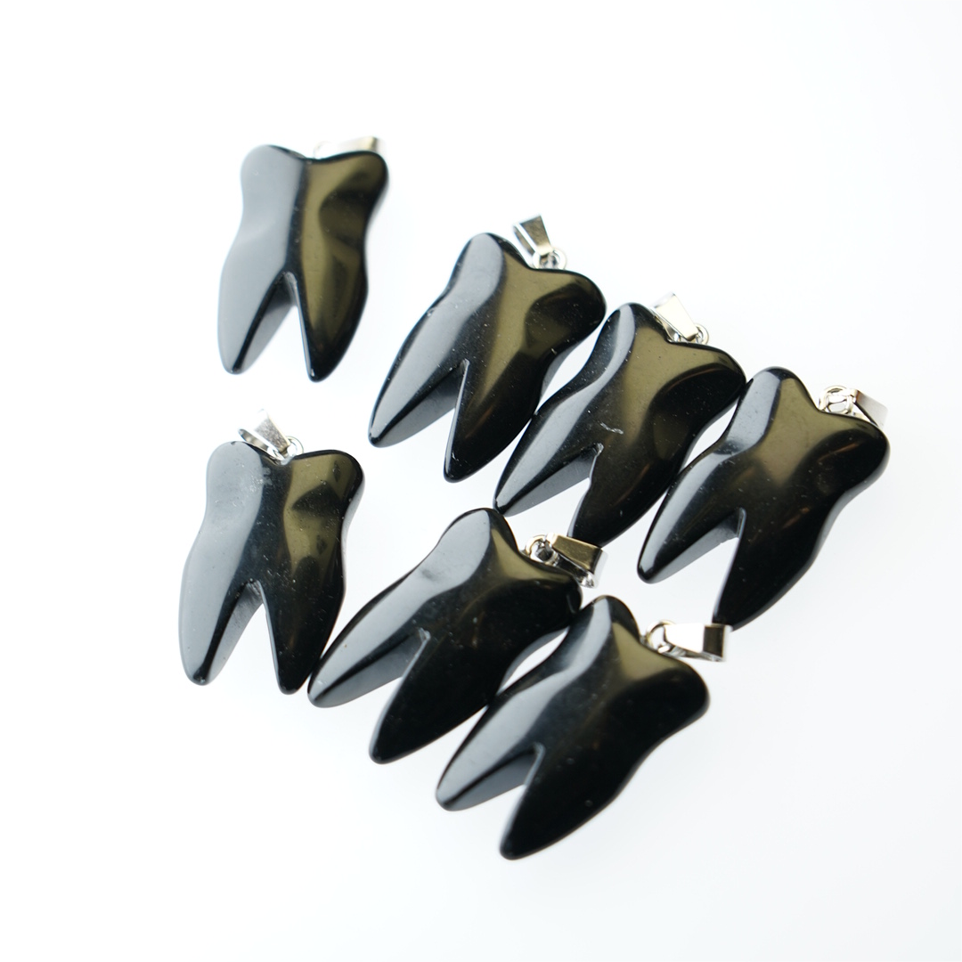 1.2" Mixed Crystal Tooth Shape Pendant Crystal Healing Bulk Wholesale