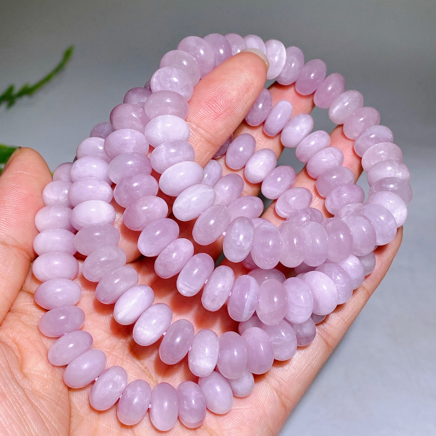 11mm UV Reactive Kunzite Bracelet Wholesale