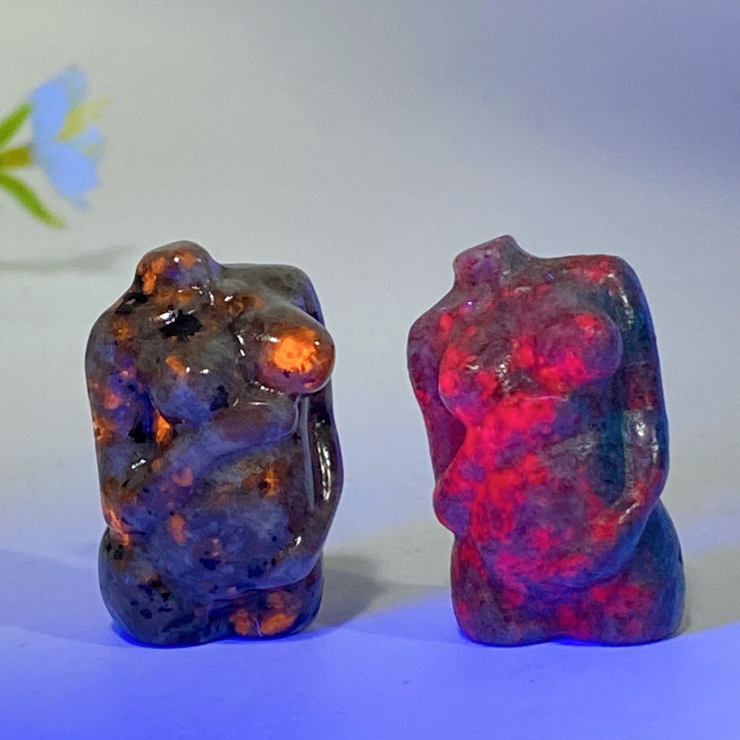 1.2" Mixed Crystal Model Carvings Crystal Healing Bulk Wholesale