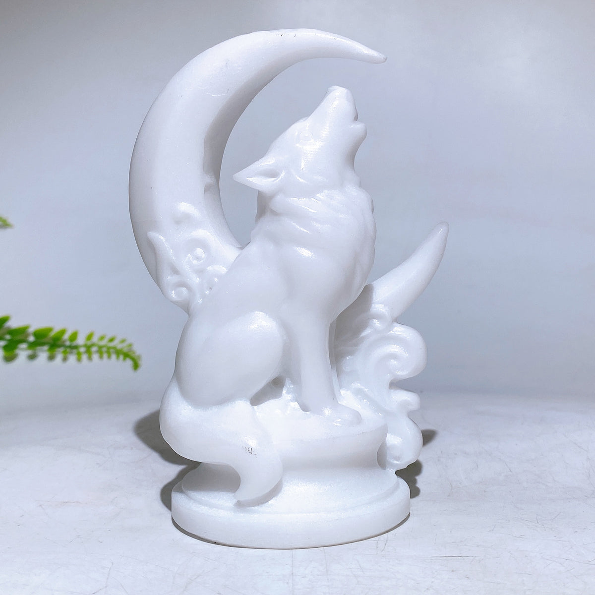 3.9" 4.8" Natural Cryrstal Wolf Moon Carving Wholesale New Arrival