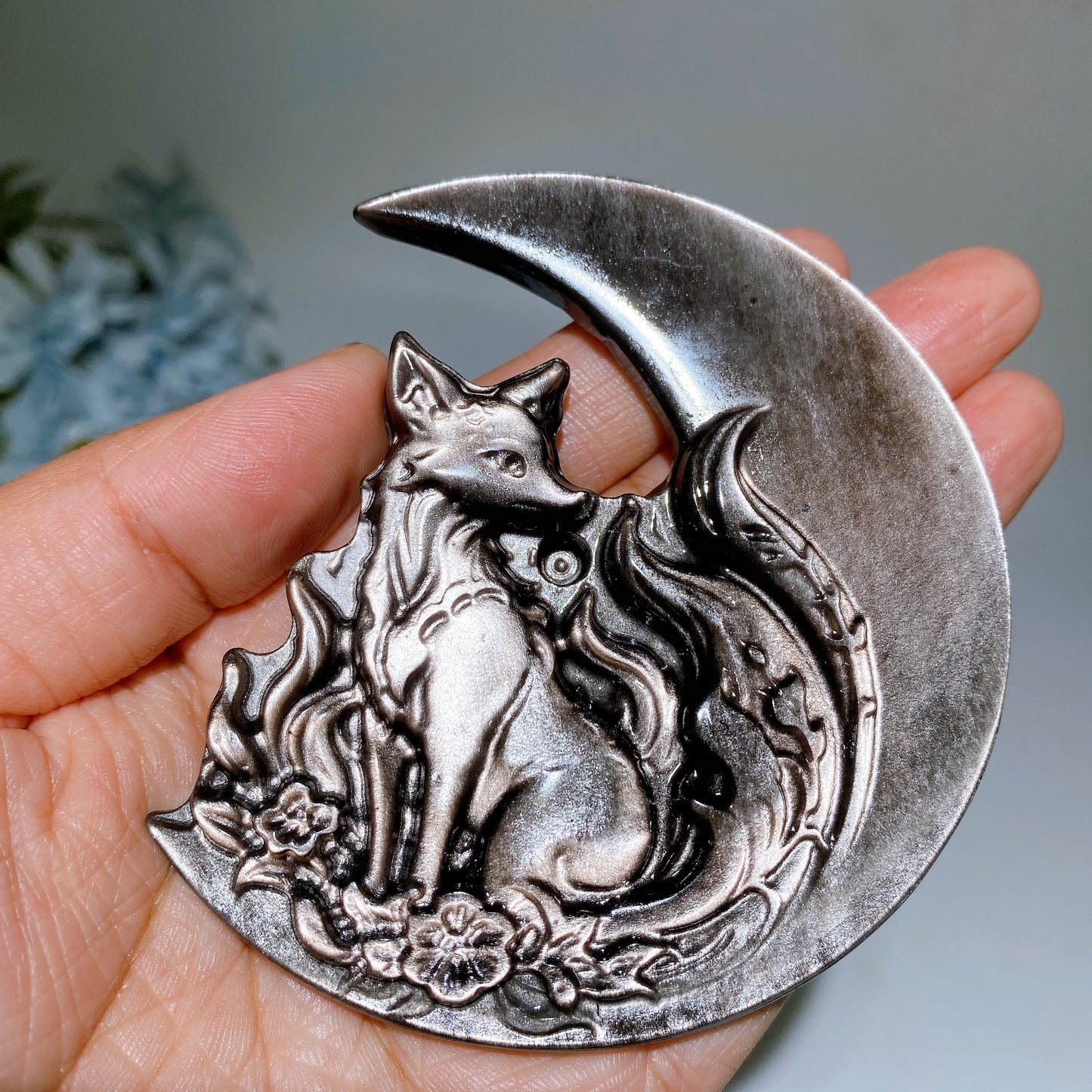 1.5"-1.9" Silver Obsidian Moon Face with Animal Carving Crystal Healing Bulk Wholesale