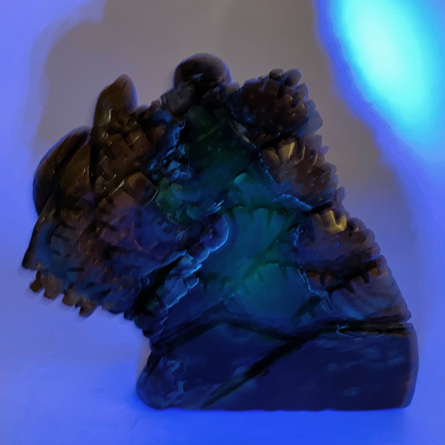 15.5cm Unique UV Reactive Volcanic Agate Ocean World Carving Crystal Healing Bulk Wholesale