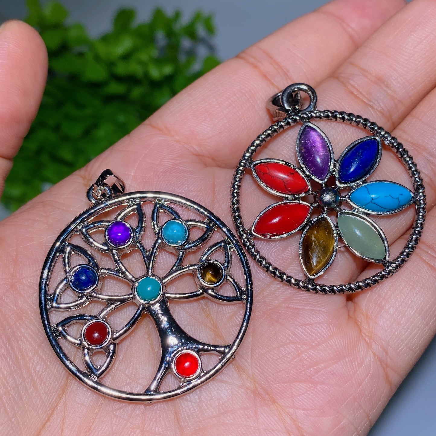 1.5“ Chakra Life Tree Flower Pendant Crystal Healing Bulk Wholesale