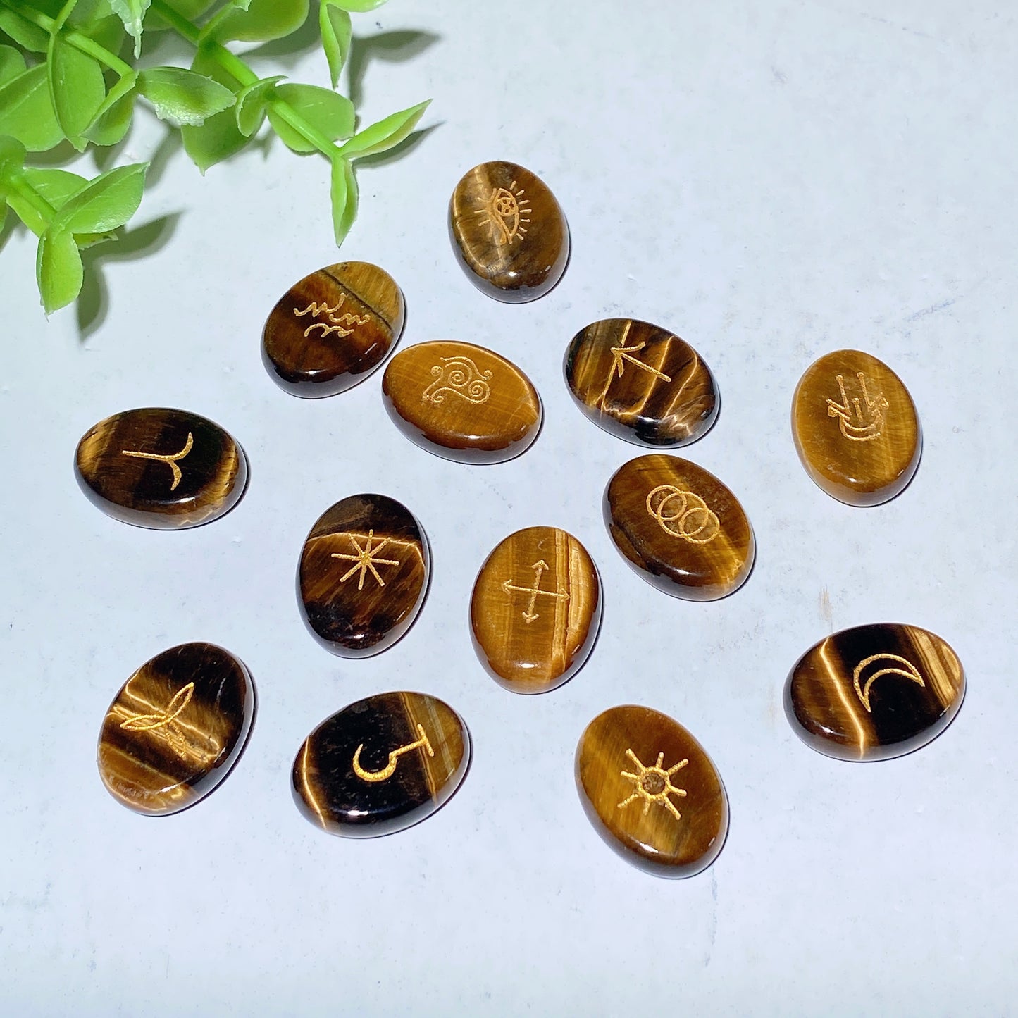 20mm Crystal Runes with Golden Printing Crystal Healing Bulk Wholesale