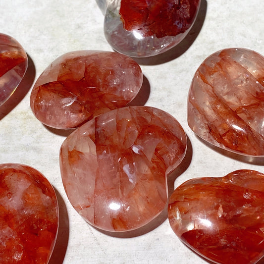 1.0"-1.5" Fire Quartz Heart Carvings Bag 100g Crystal Healing Bulk Wholesale