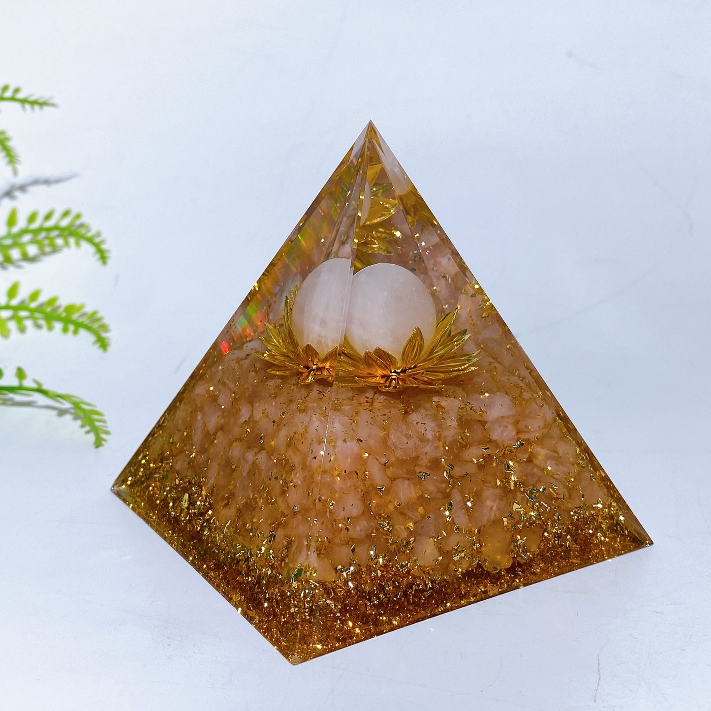 8cm Resin Crystal Chips Pyramid Carving Crystal Healing Bulk Wholesale