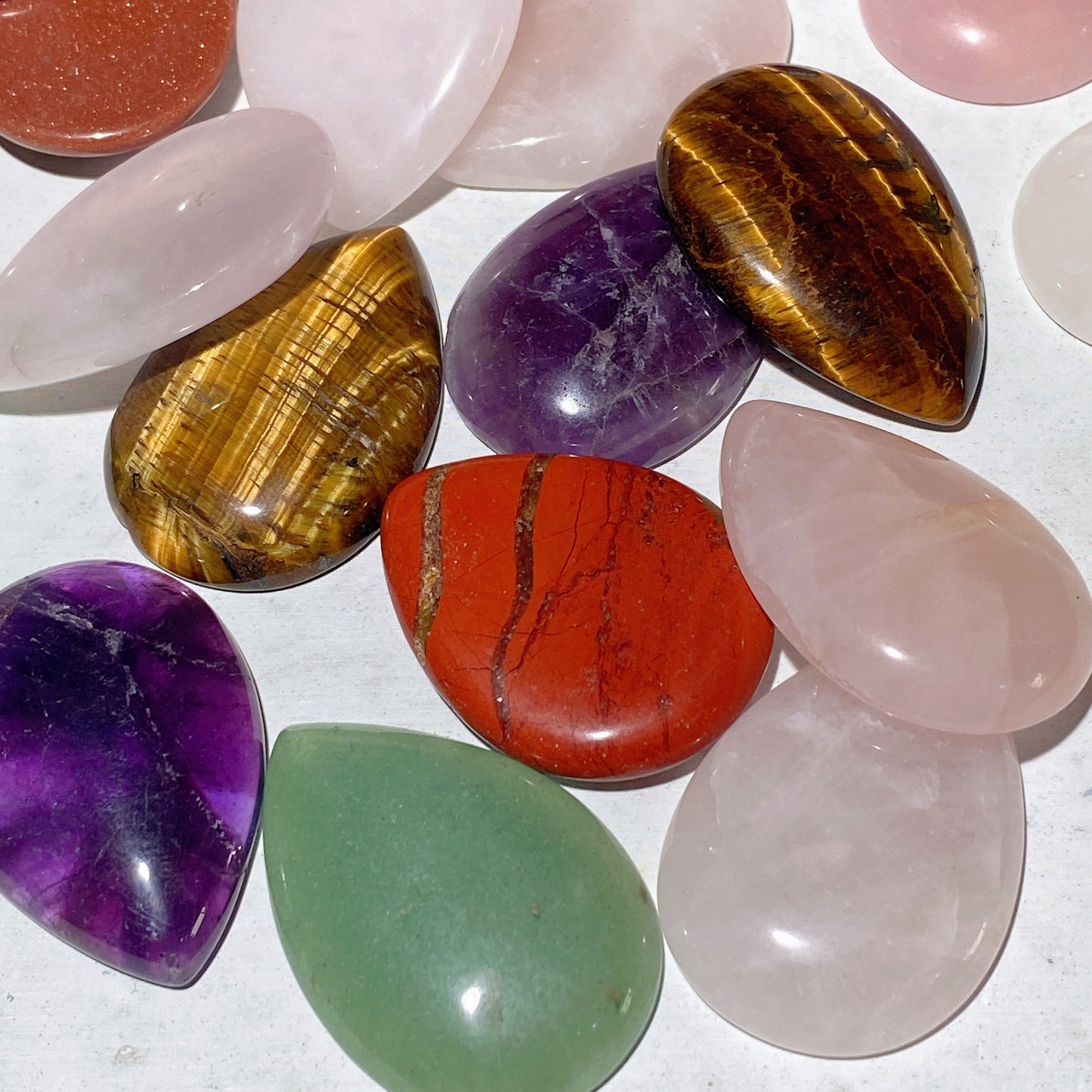 1.3" Mixed Crystal Waterdrop Shape Carvings Crystal Healing Bulk Wholesale