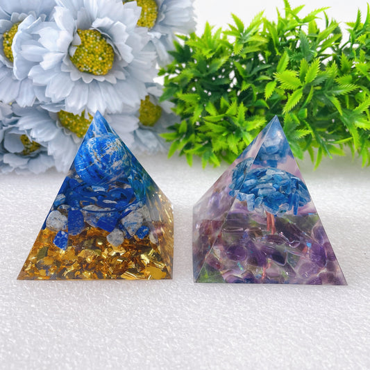 2.3" Resin Crystal Pyramid Free Form