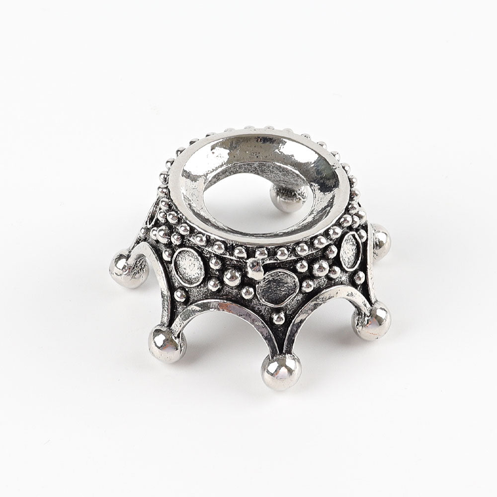 Metal Crown Design Holder