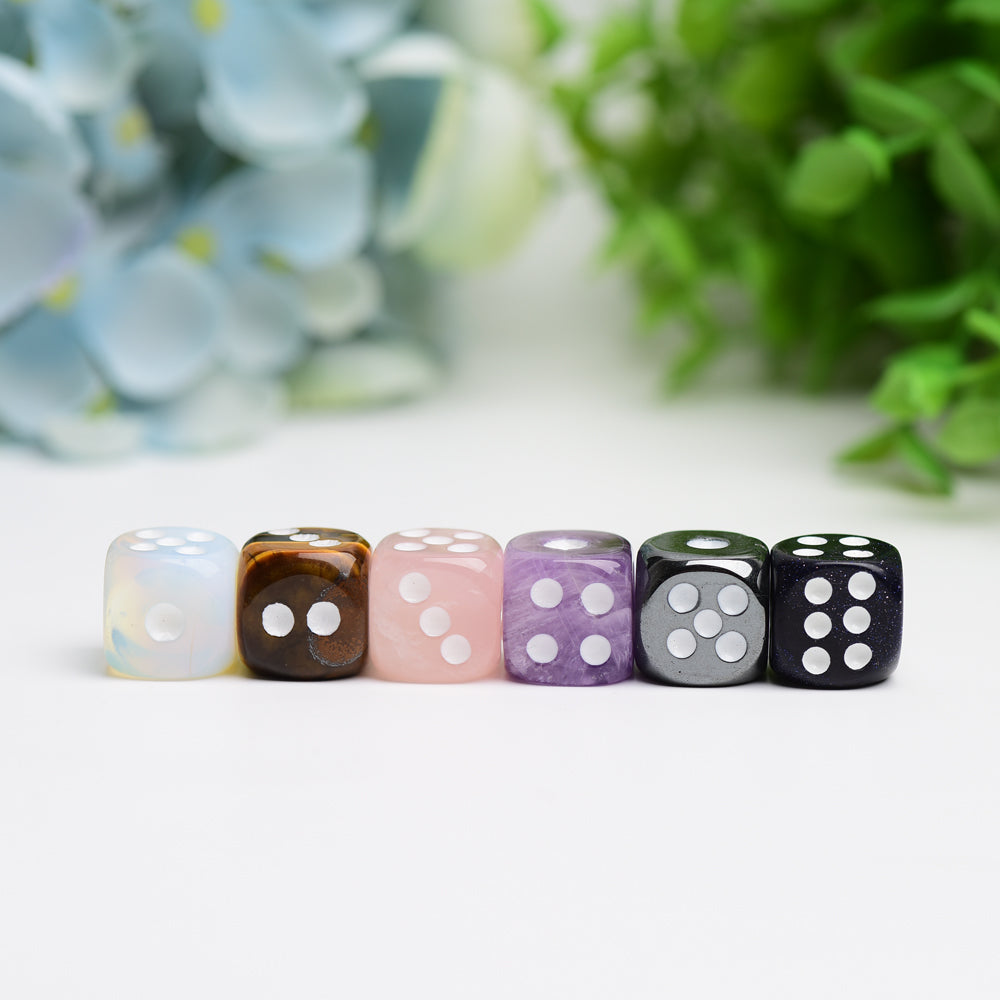 0.5" Mixed Crytsal Dice Crystal Carving