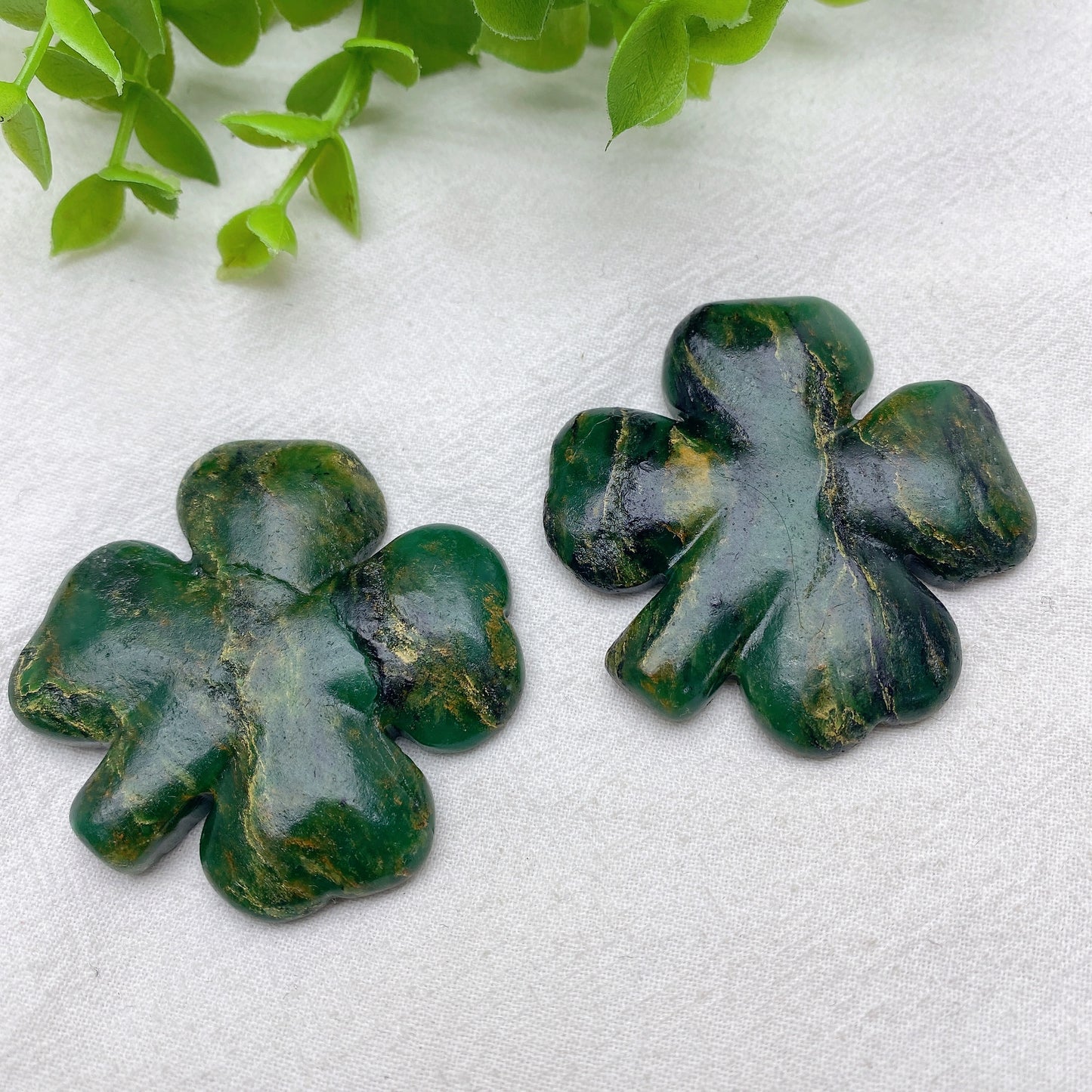 2.0" Emerald Jade Blood Stone Four-leaf Clovers Crystal Healing Bulk Wholesale