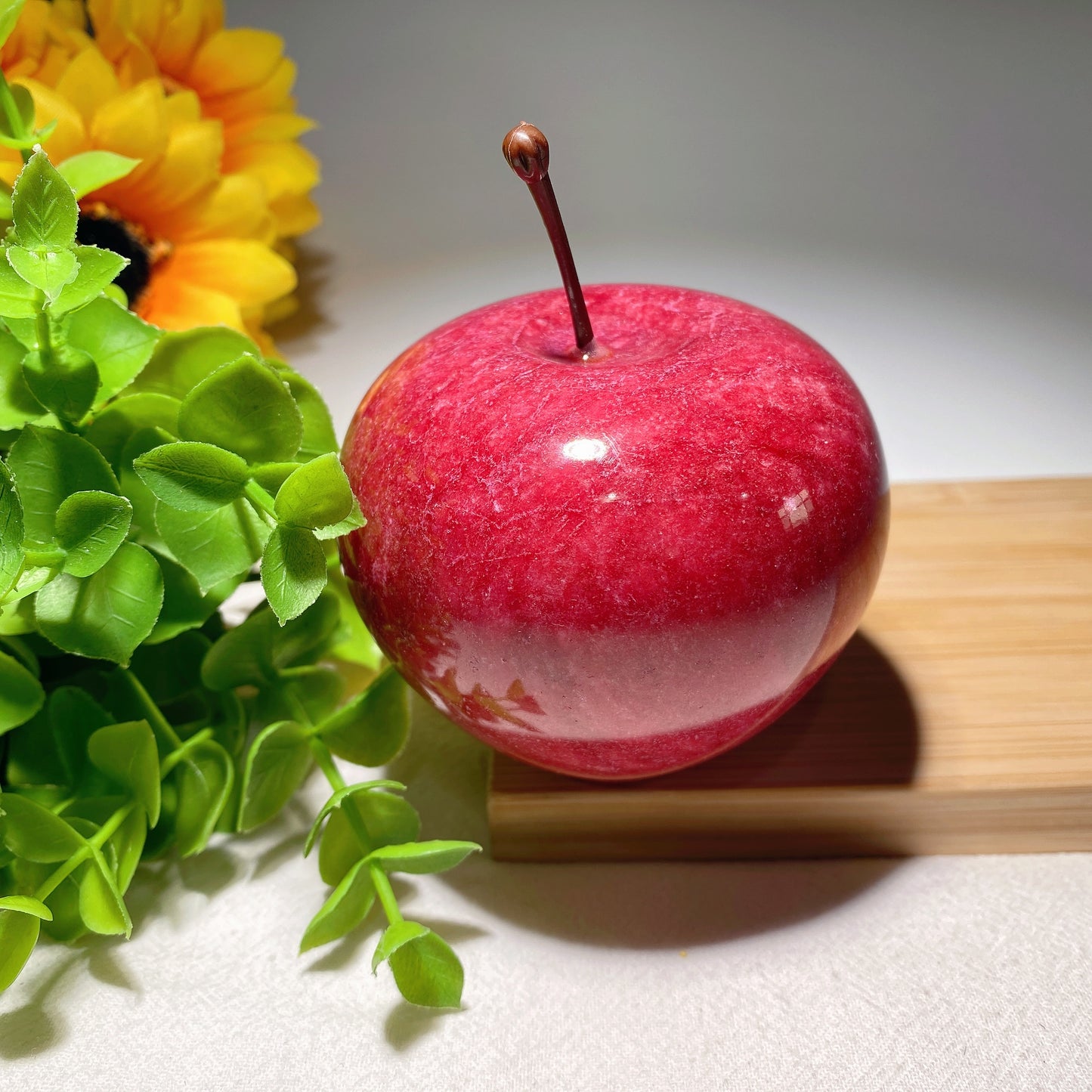 2.0"-2.9" Afghan Jade Red Marble Apple Fruit Carvings Crystal Healing Bulk Wholesale