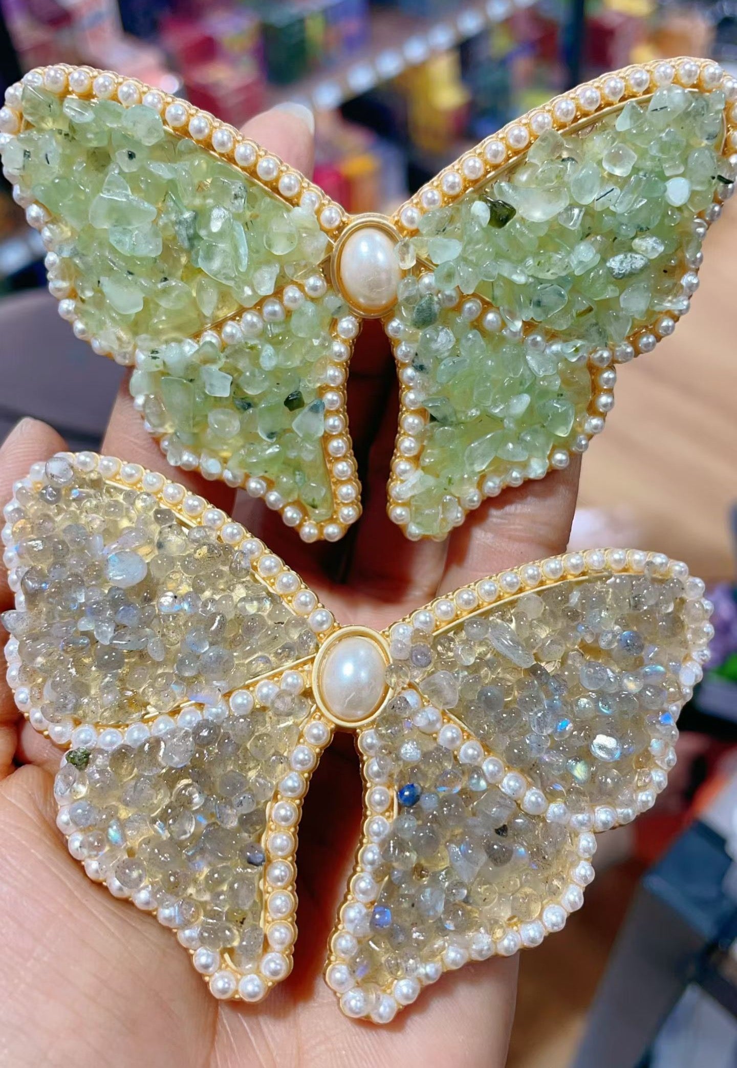 Natural Crystal Chips Butterfly Hairpin Crystal Healing Bulk Wholesale