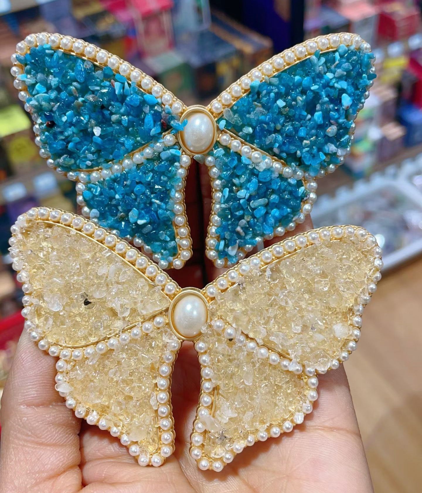 Natural Crystal Chips Butterfly Hairpin Crystal Healing Bulk Wholesale