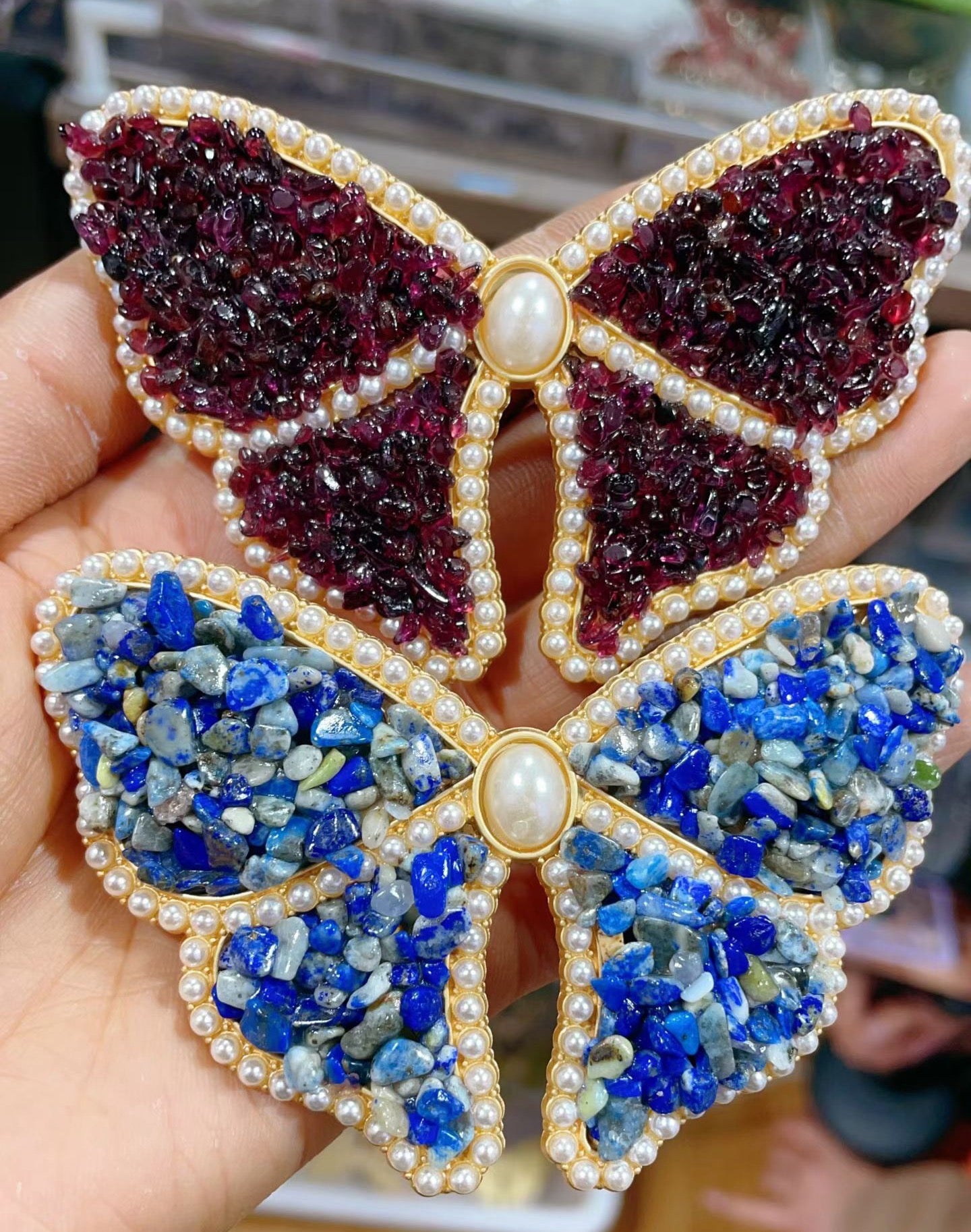 Natural Crystal Chips Butterfly Hairpin Crystal Healing Bulk Wholesale