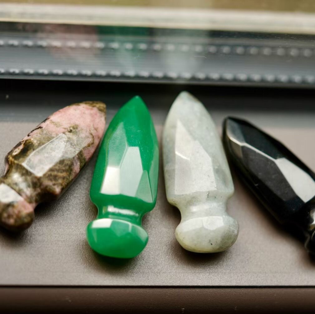 5cm Natural Crystal Mini Sword Dagger for Pendant DIY Wholessale