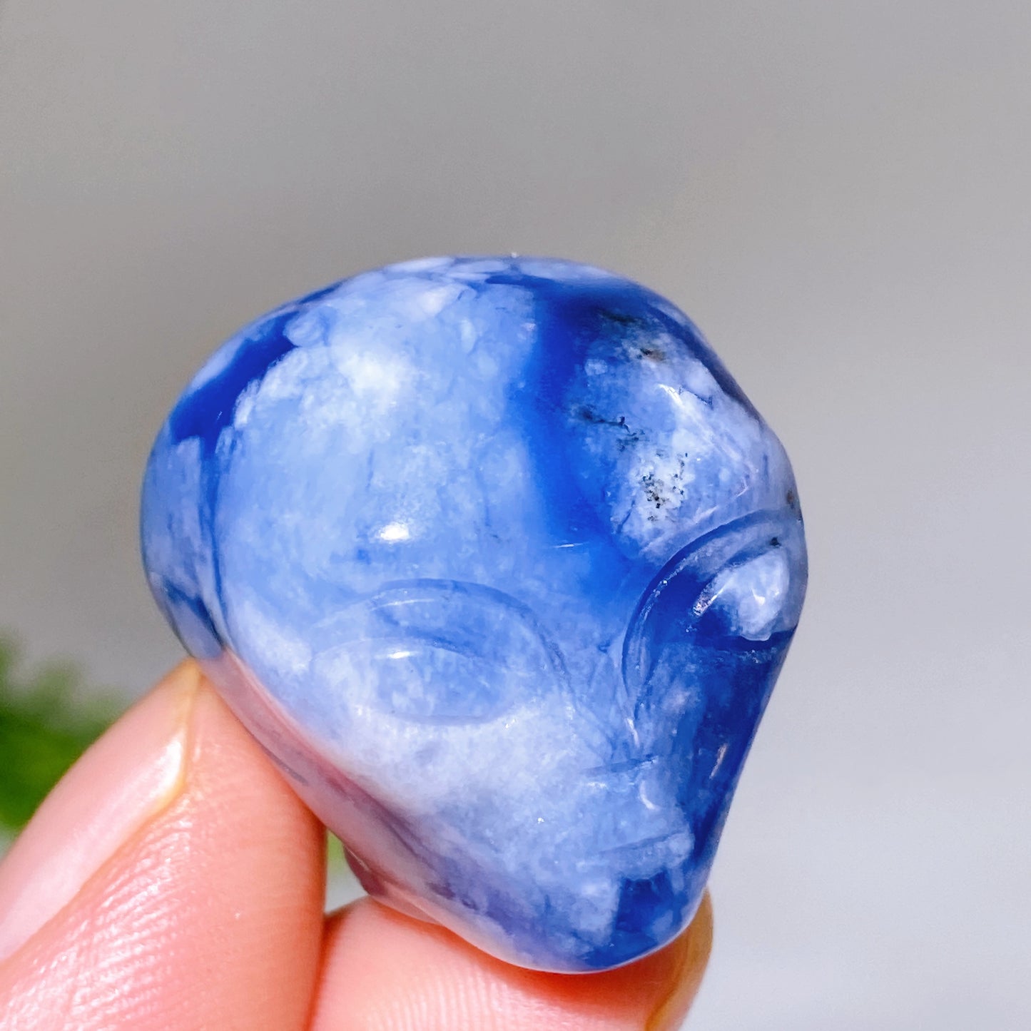 1.0" Crystal Alien Skulll Carving Crystal Healing Bulk Wholesale