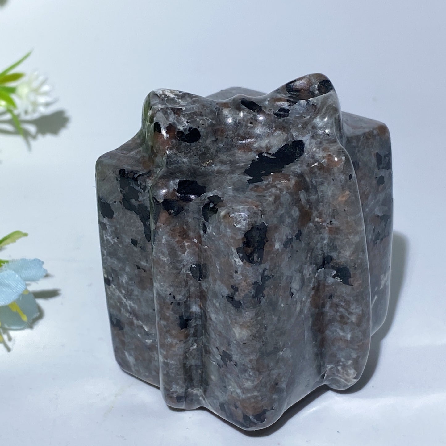 2.0"-2.2" Mixed Crystal Gift Box Carvings Crystal Healing Bulk Wholesale
