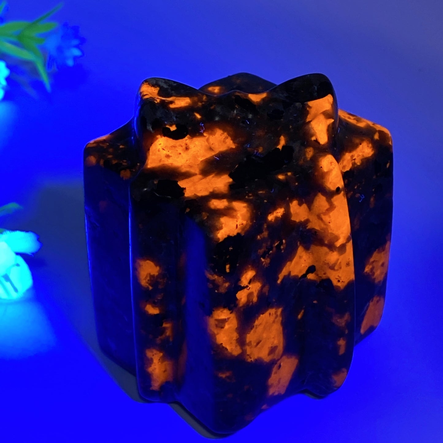 2.0"-2.2" Mixed Crystal Gift Box Carvings Crystal Healing Bulk Wholesale