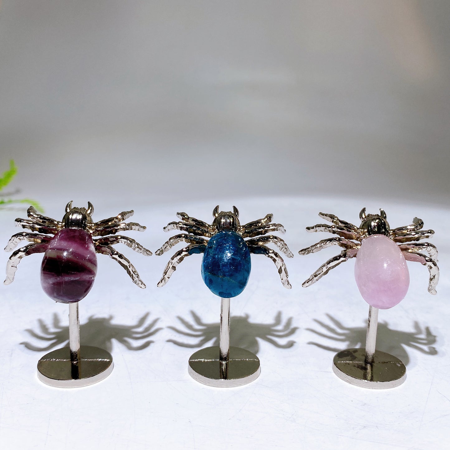 Natural Fluorite Blue Apatite Spider Carving with Fixed Metal Display Stand Crystal Healing Bulk Wholesale