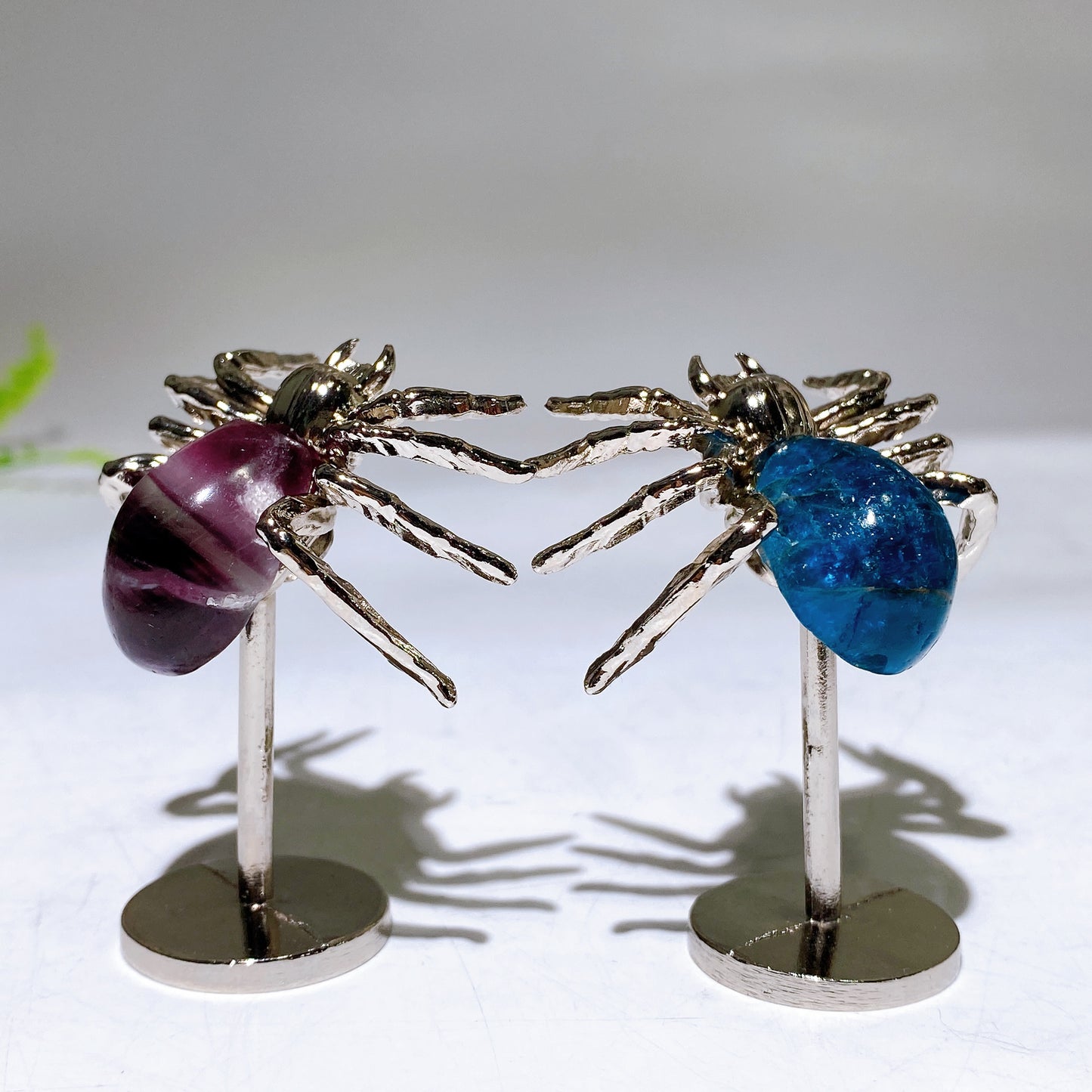 Natural Fluorite Blue Apatite Spider Carving with Fixed Metal Display Stand Crystal Healing Bulk Wholesale