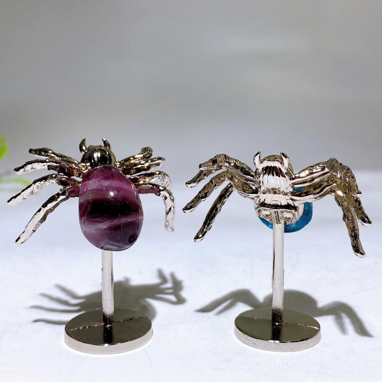 Natural Fluorite Blue Apatite Spider Carving with Fixed Metal Display Stand Crystal Healing Bulk Wholesale