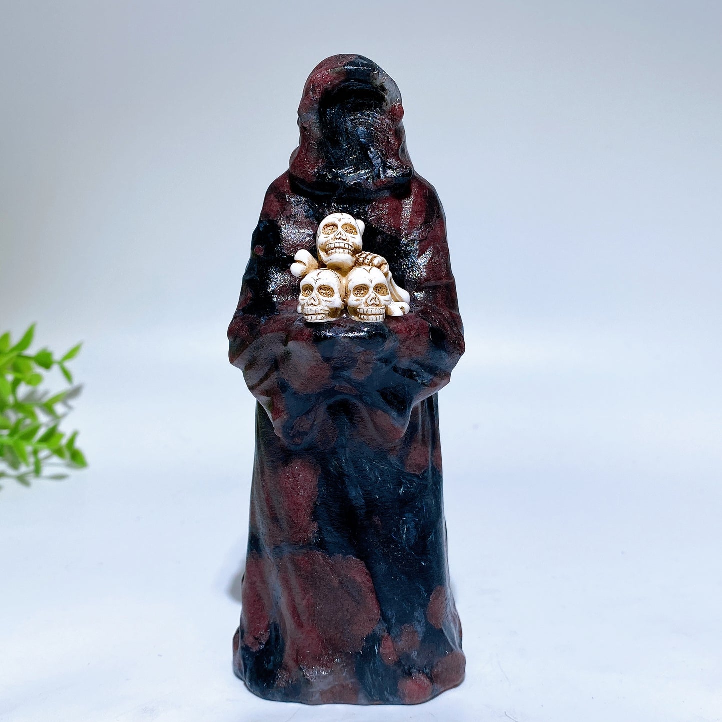 1.4" 3.6" Crystal No-Head Ghost Holding Skull Carving Crystal Healing Bulk Wholesale