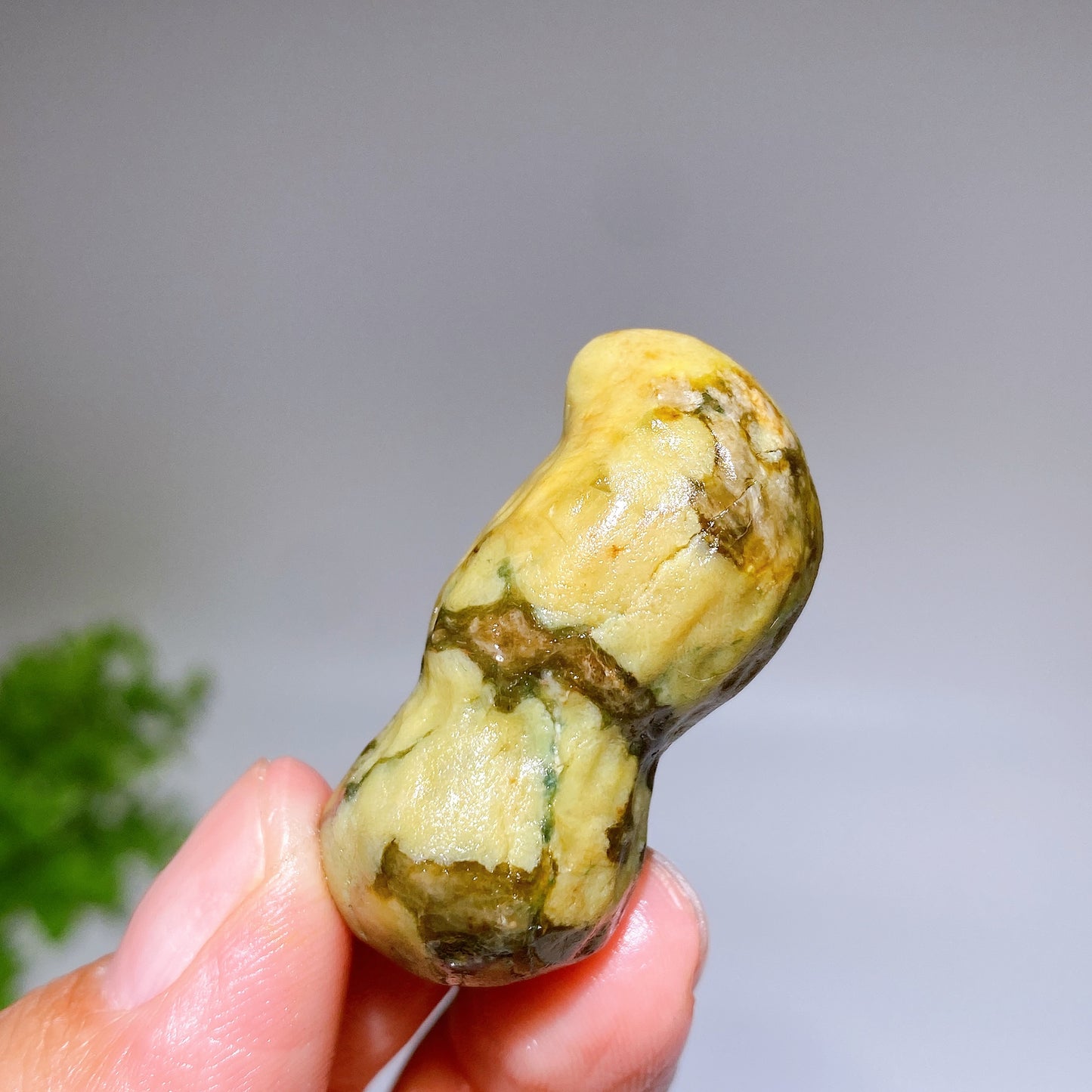 1.6" Crystal Peanut Carving Crystal Healing Bulk Wholesale