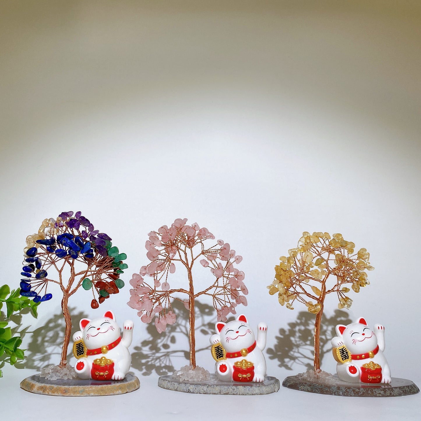 12cm Crystal Chips Fortune Tree with Maneki-neko Free Form Crystal Healing Bulk Wholesale