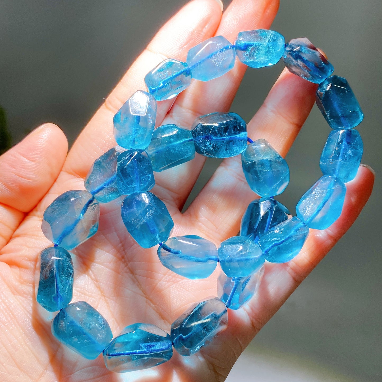 14-18mm Natural Blue Fluorite Chunky Bracelet Wholesale