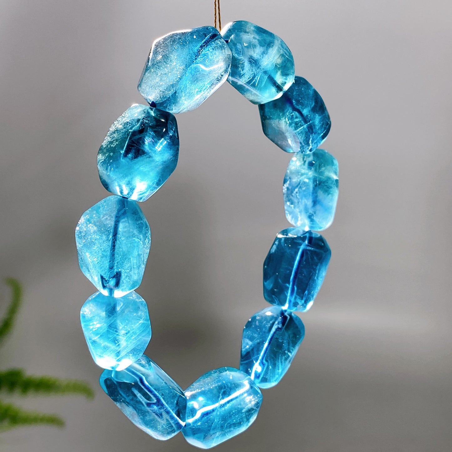 14-18mm Natural Blue Fluorite Chunky Bracelet Wholesale