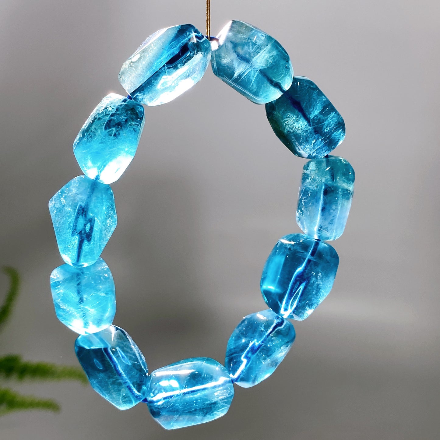 14-18mm Natural Blue Fluorite Chunky Bracelet Wholesale