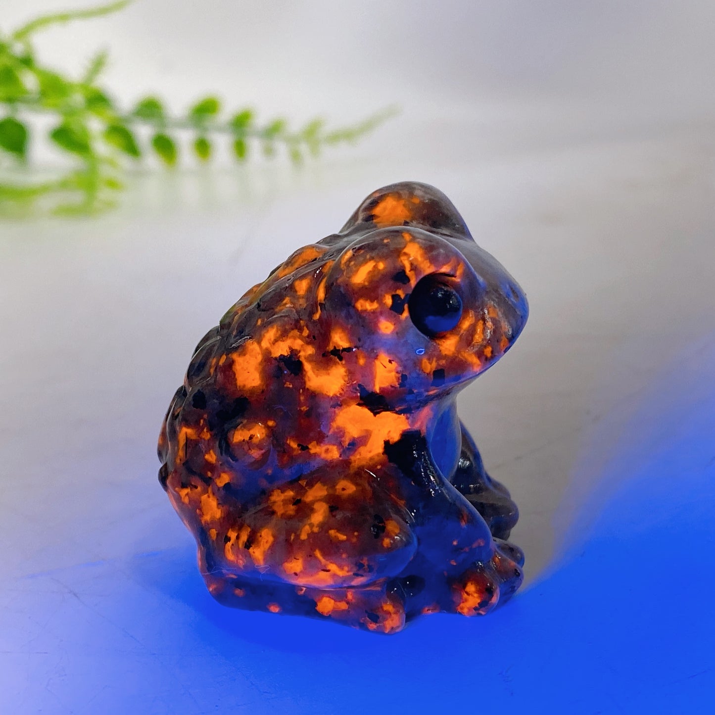 1.4" Crystal Toad Frog Carving Wholesale