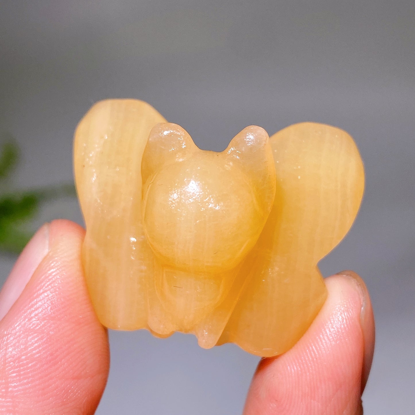 1.4" Natural Crystal Butterfly Carving Wholesale