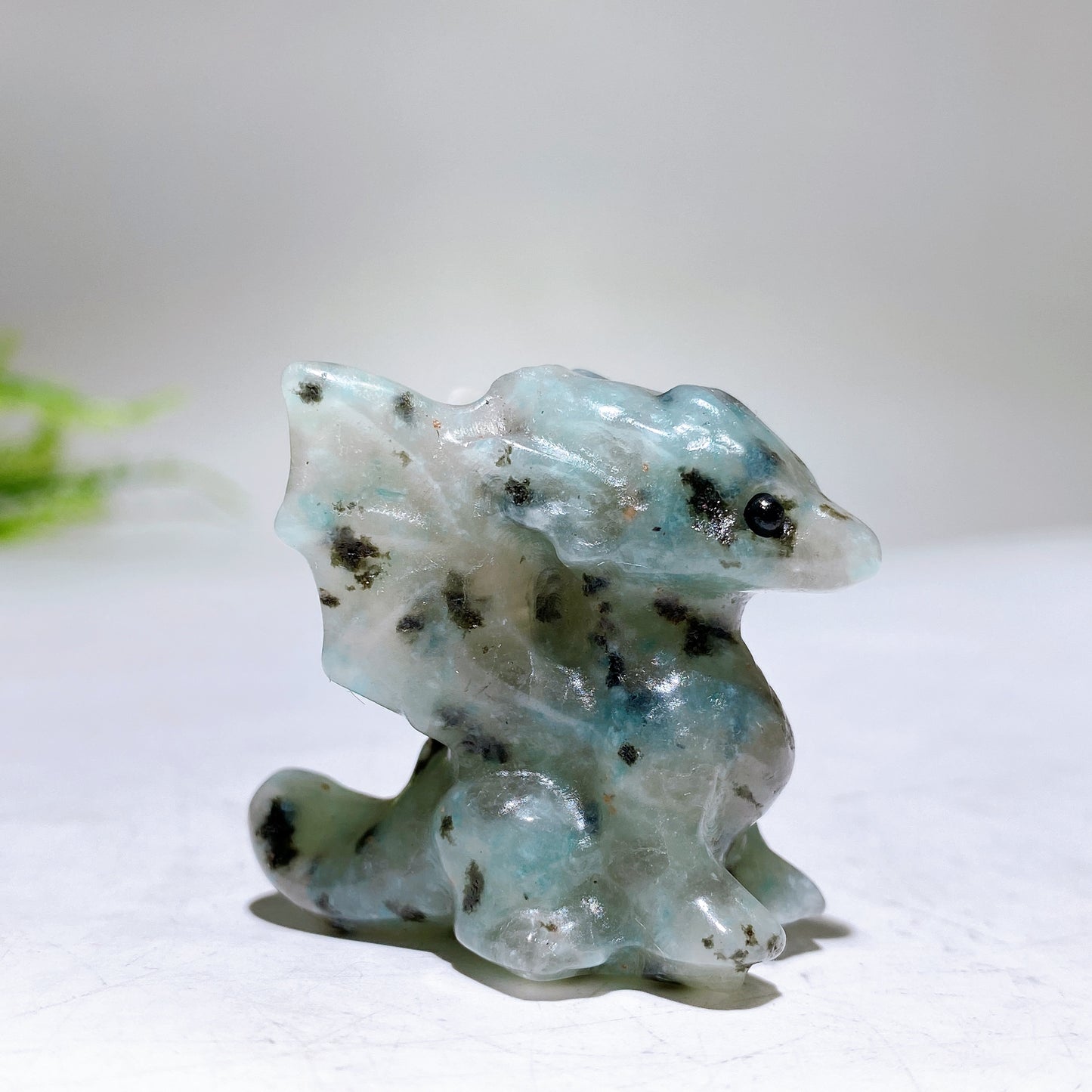 1.4" Natural Crystal Dragon Carving Wholesale