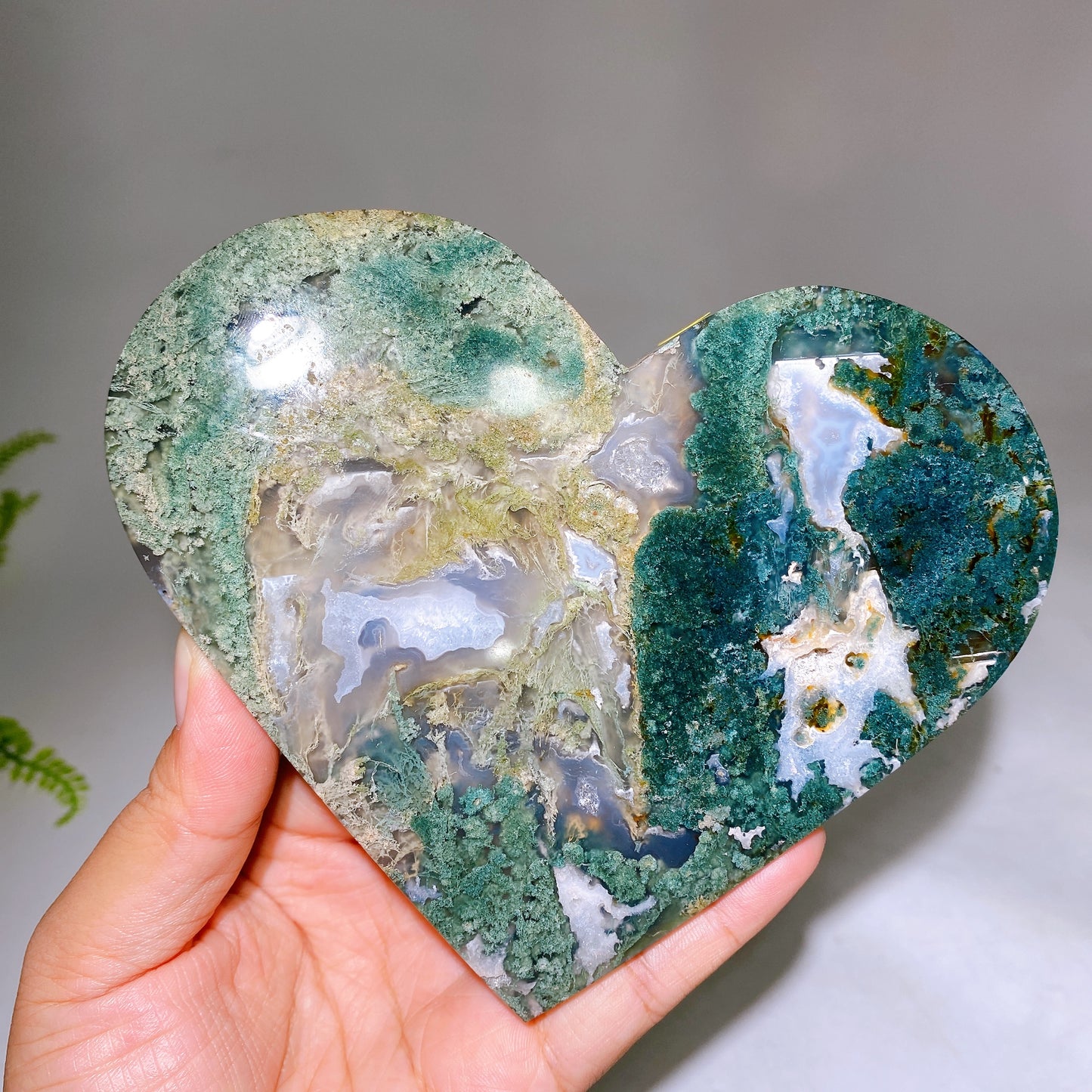 Atrophylite Garnet Moss Agate Heart Carving Wholesale