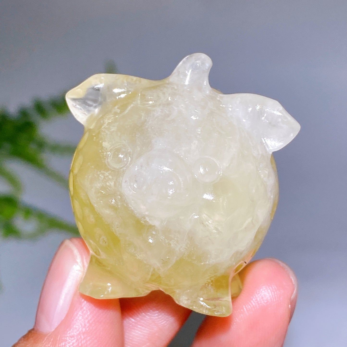 1.6" Natural Crystal Strawberry Pig Carving Wholesale