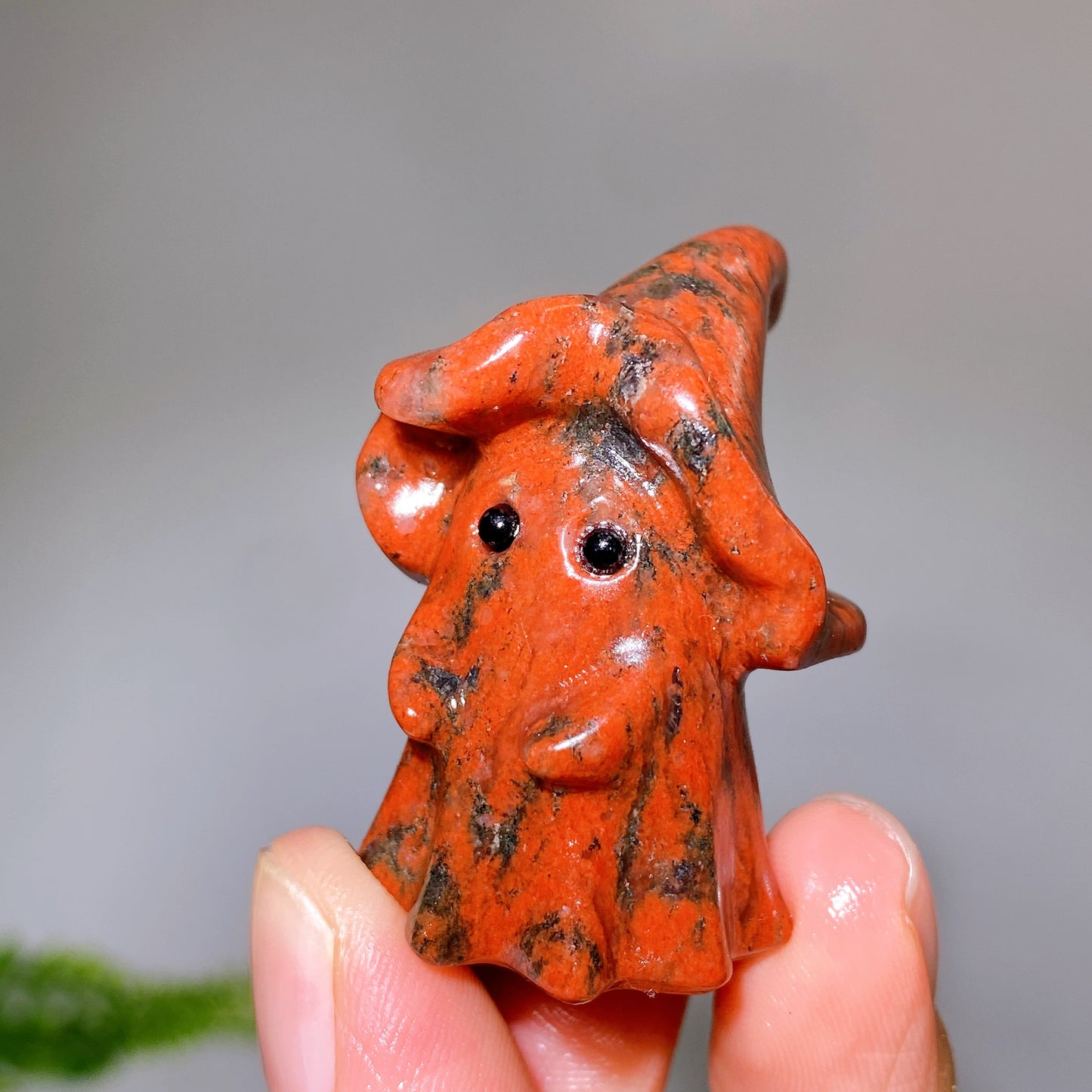 1.5" Natural Crystal Ghost with Witch's Hat Carving for Halloween Wholesale