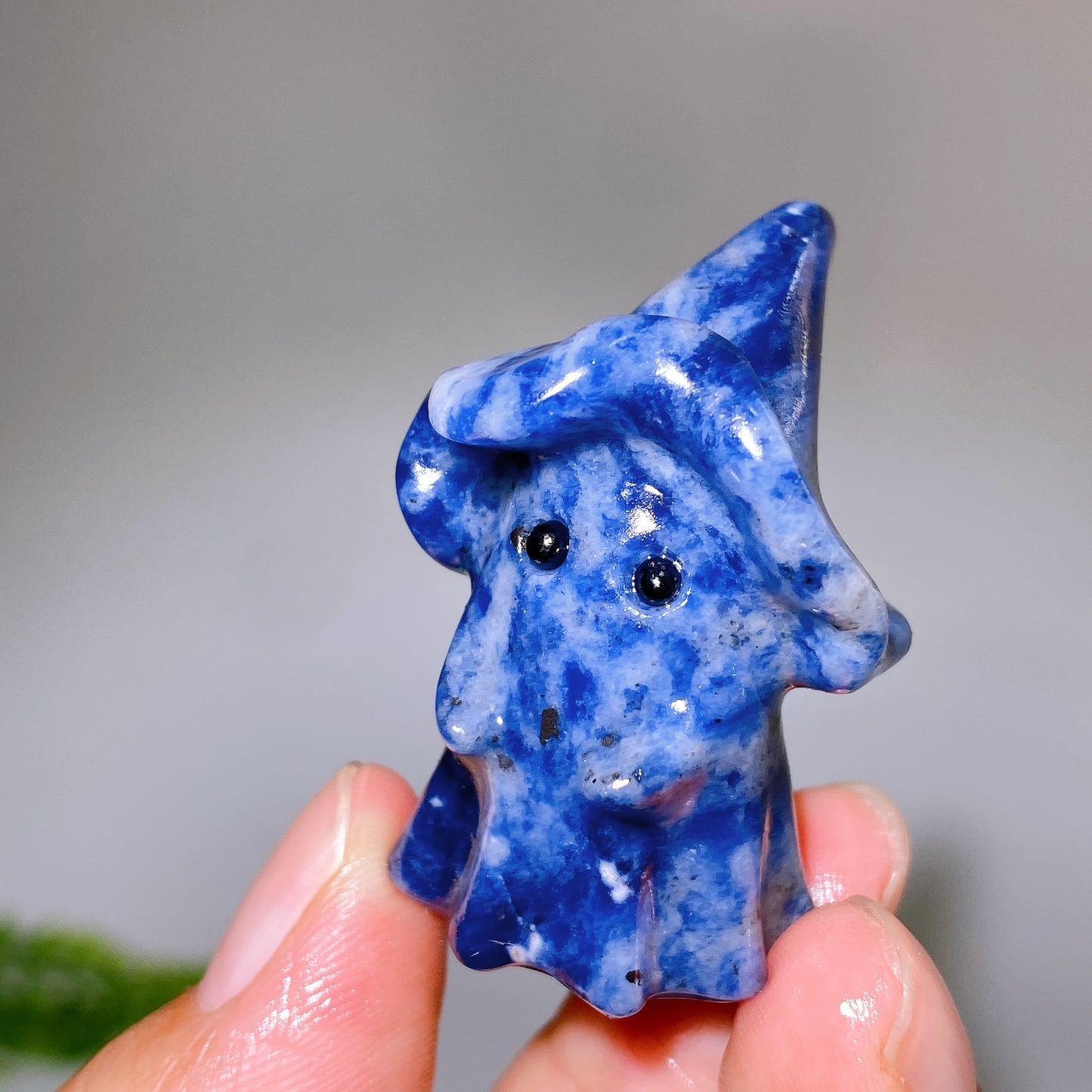 1.5" Natural Crystal Ghost with Witch's Hat Carving for Halloween Wholesale