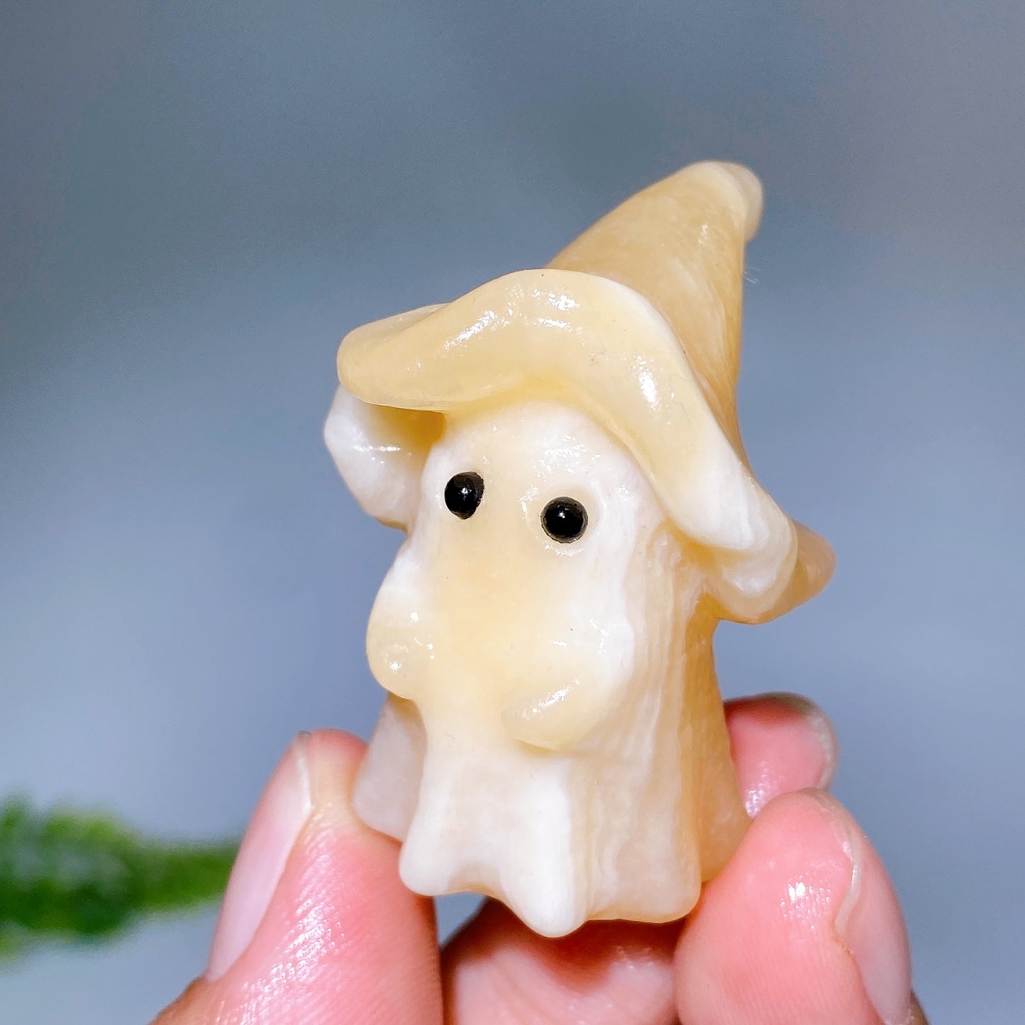 1.5" Natural Crystal Ghost with Witch's Hat Carving for Halloween Wholesale