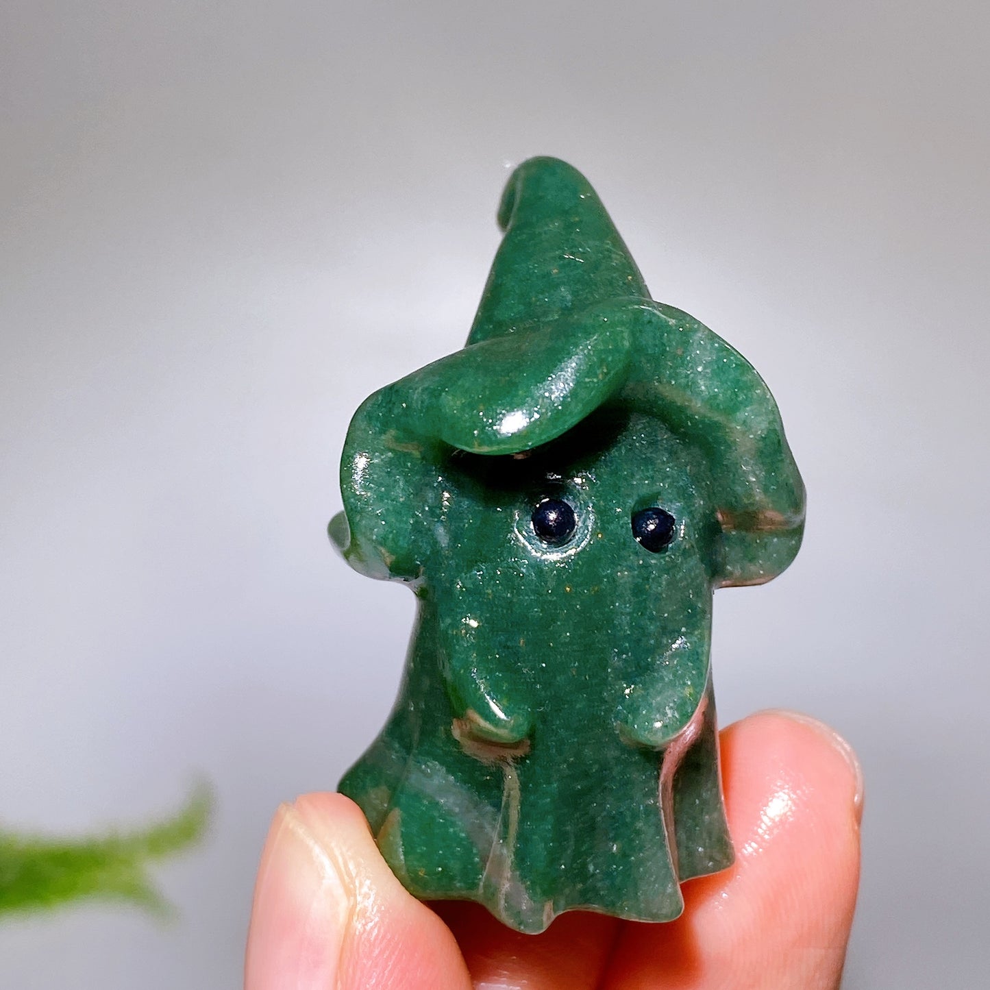 1.5" Natural Crystal Ghost with Witch's Hat Carving for Halloween Wholesale