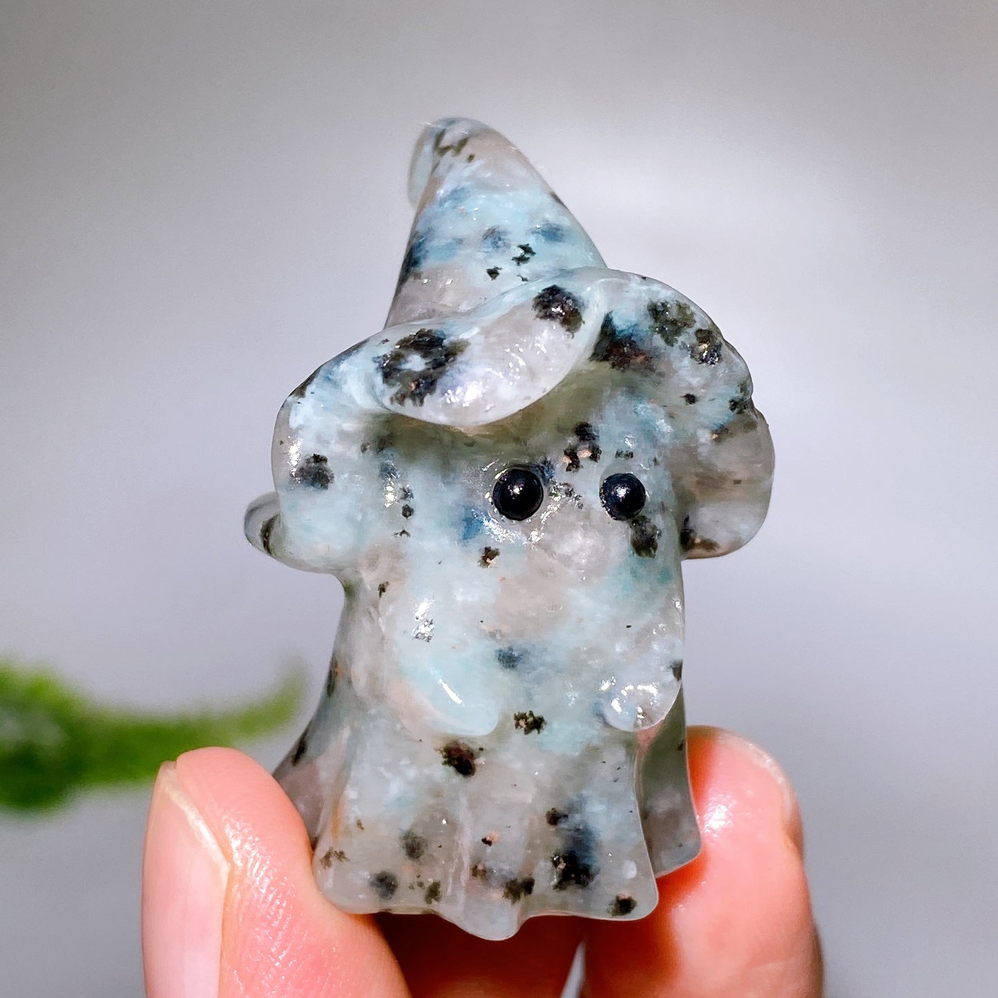 1.5" Natural Crystal Ghost with Witch's Hat Carving for Halloween Wholesale