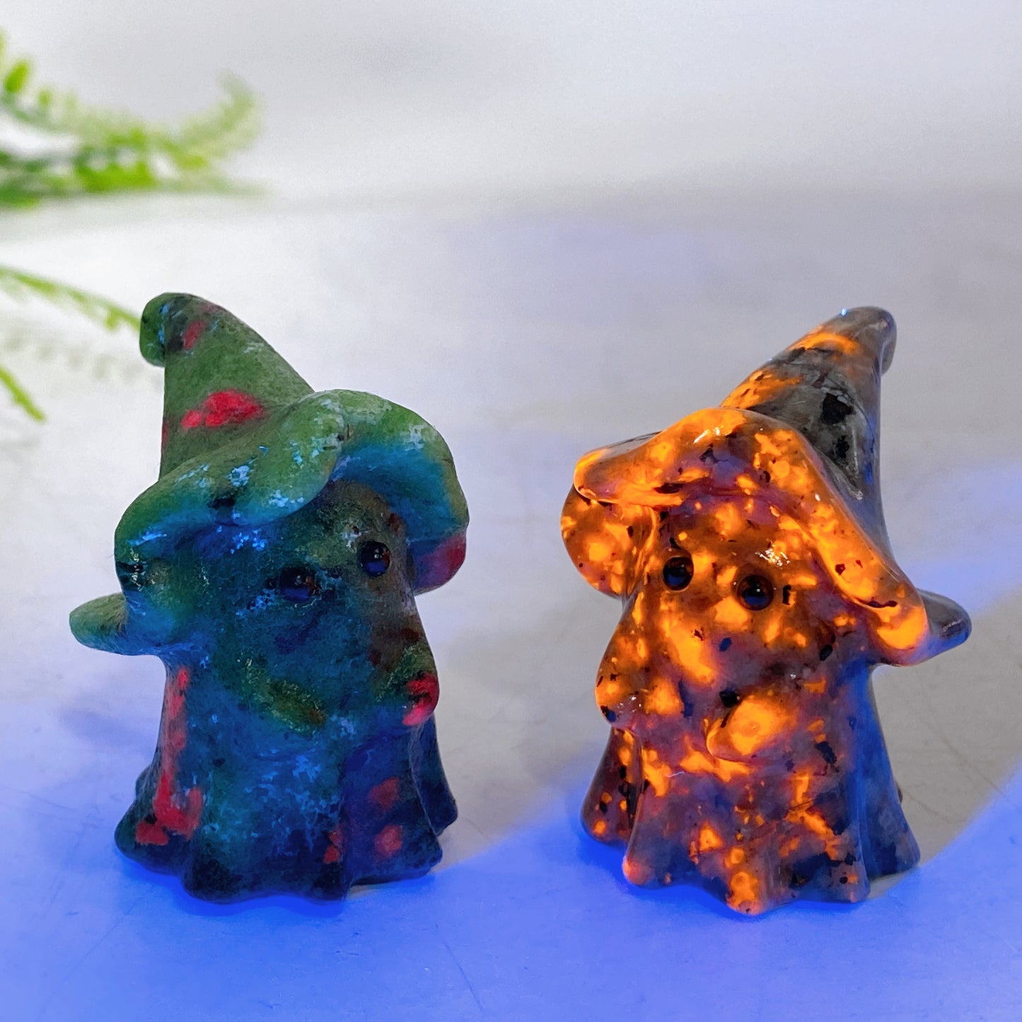 1.5" Natural Crystal Ghost with Witch's Hat Carving for Halloween Wholesale