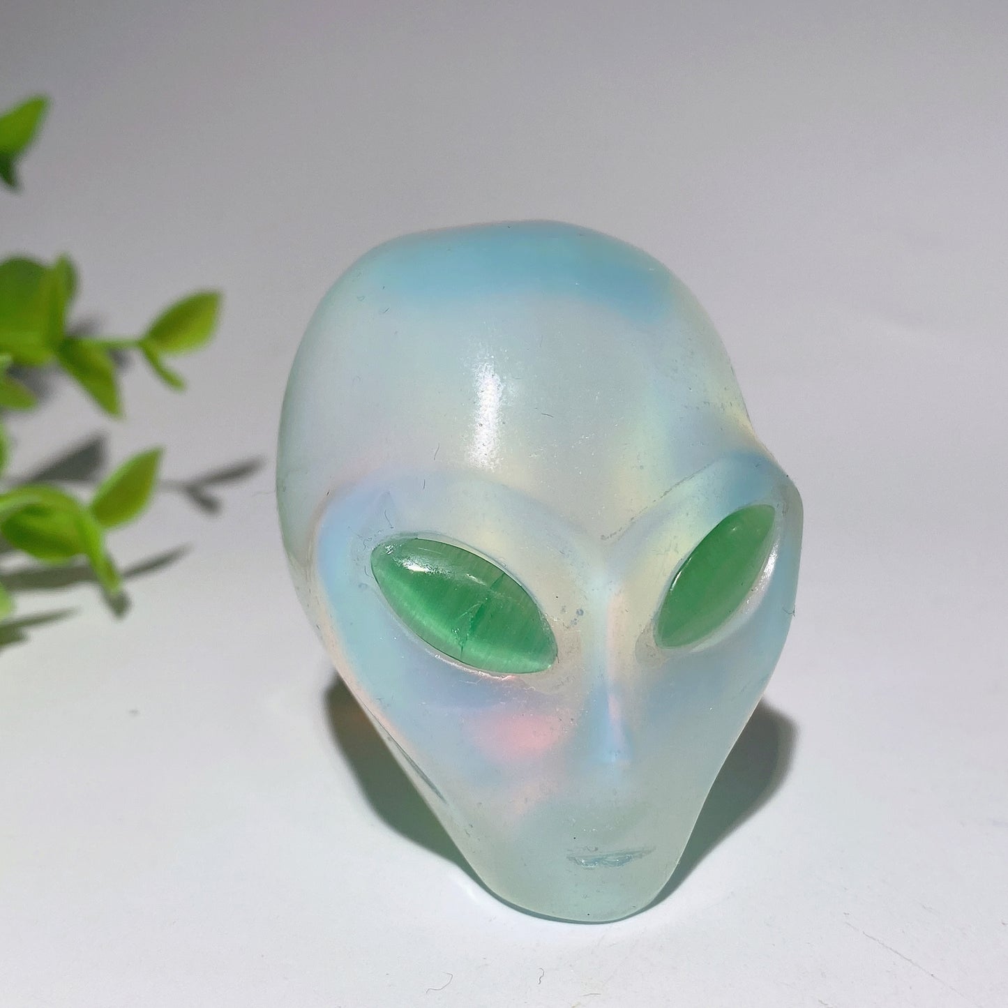 2.0" Mixed Crystal Alien's Head with Random Eyes Crystal Healing Bulk Wholesale