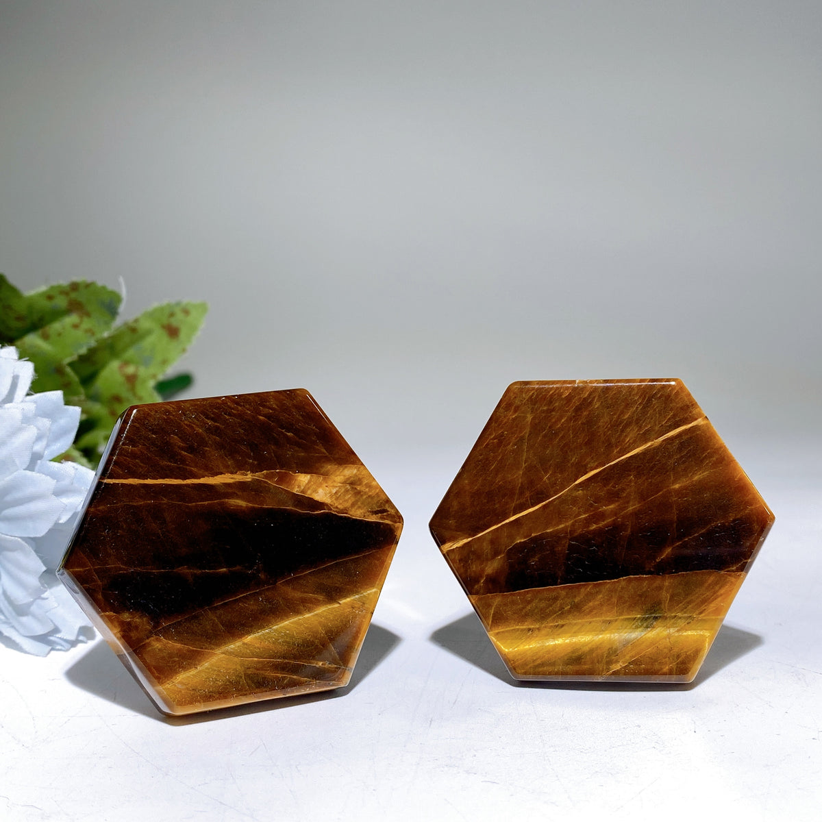 Natural Crystal Hexagon Phone Holder Wholesale