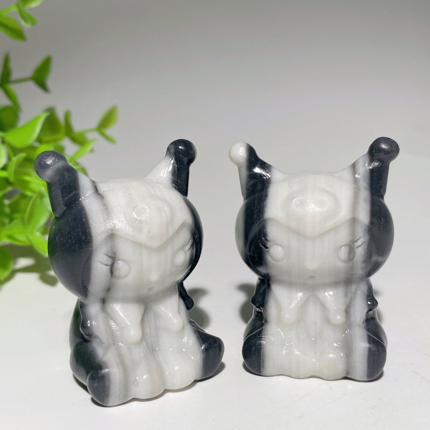 2.0" Taiji Stone Kuromi Carvings Bulk Wholesale