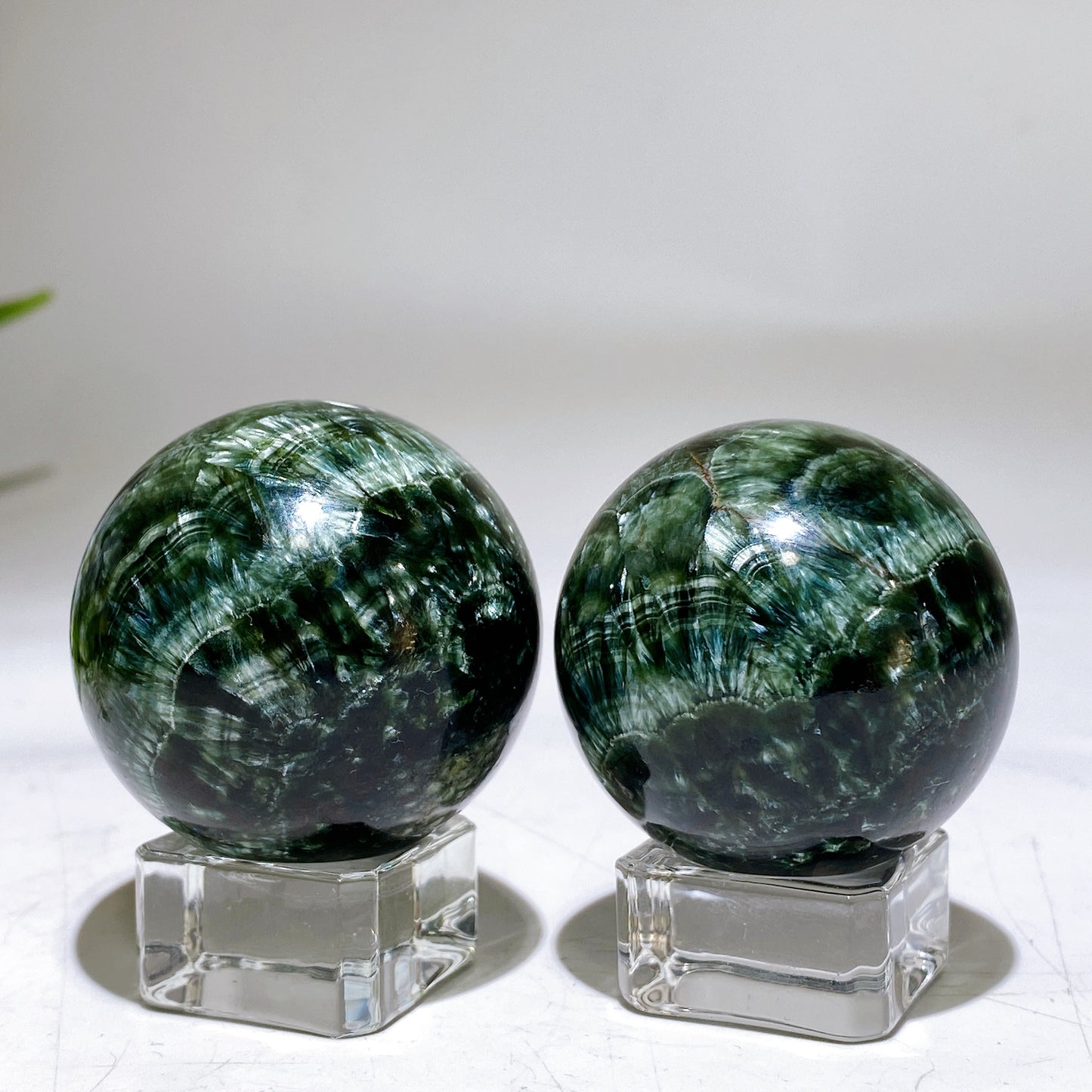 40mm Seraphinite Sphere Crystal Healing Bulk Wholesale