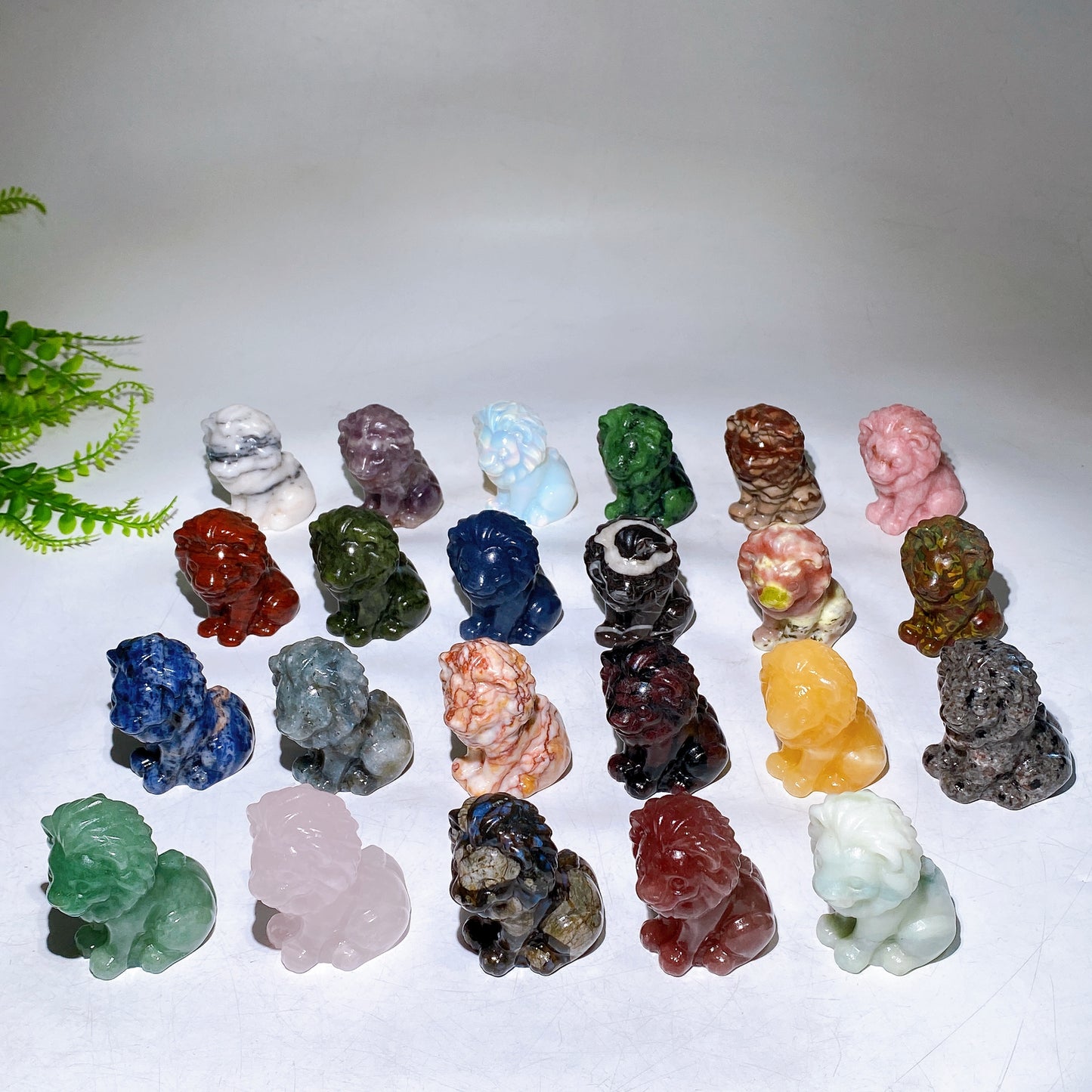 2.3" Crystal Lion Carving Wholesale