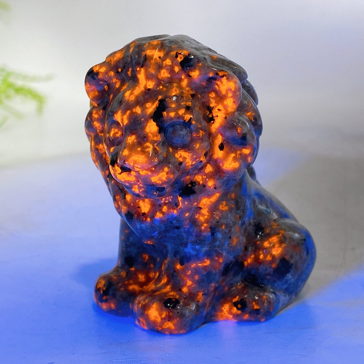 2.3" Crystal Lion Carving Wholesale