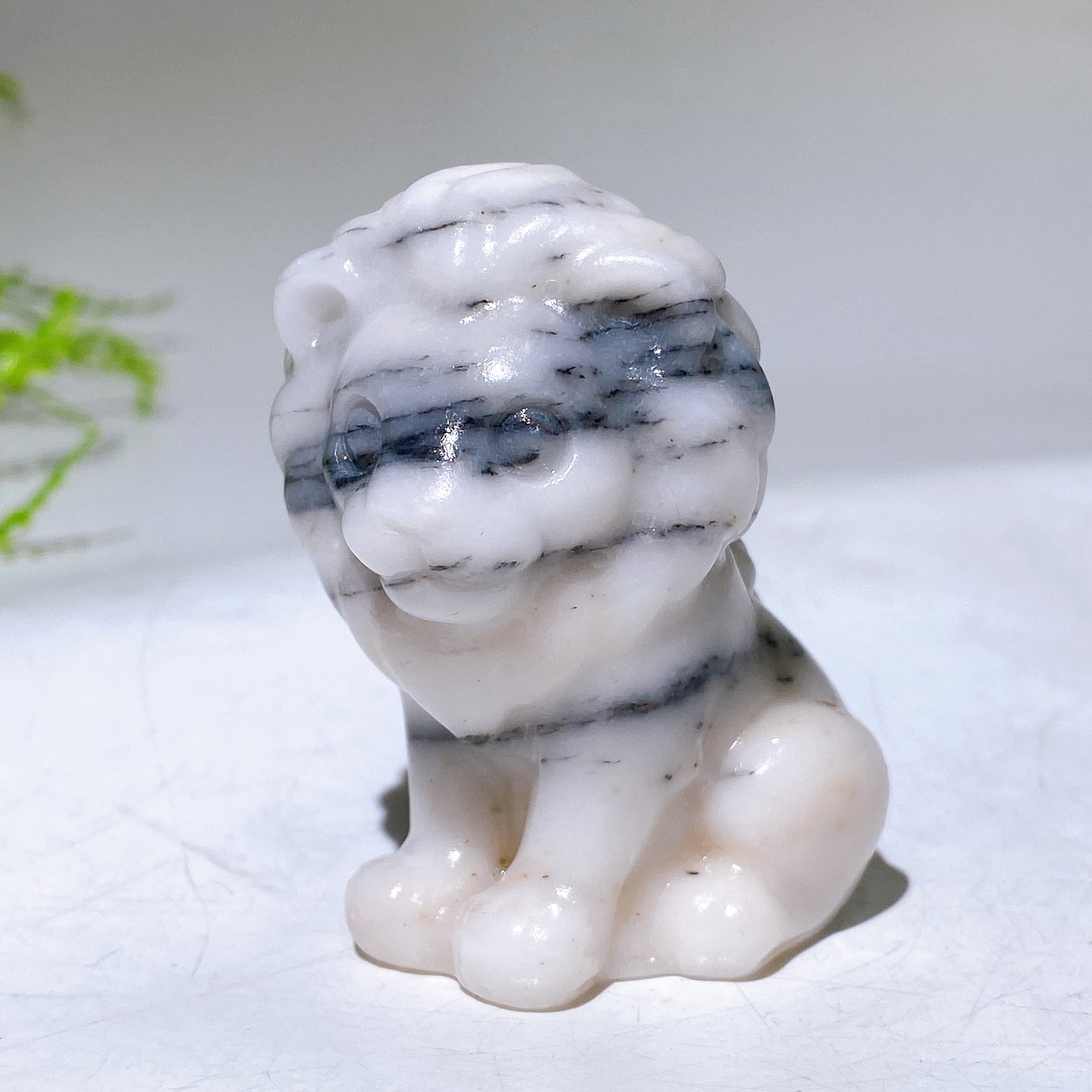 2.3" Crystal Lion Carving Wholesale